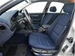 BMW 5-serie - 520i Automaat/Cruise/Airco/Bijtellingsvriendelijk - 1 - Thumbnail