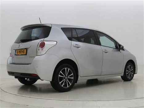 Toyota Verso - 1.8 Business | Navigatie | LM-Velgen | Bluetooth | - 1