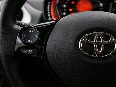 Toyota Aygo - 1.0 VVT-i x-play | Apple Carplay | Origineel NL | Nieuw model |