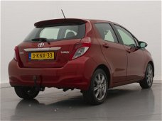 Toyota Yaris - 1.3 VVT-i Dynamic | Navigatie | Panorama | Trekhaak