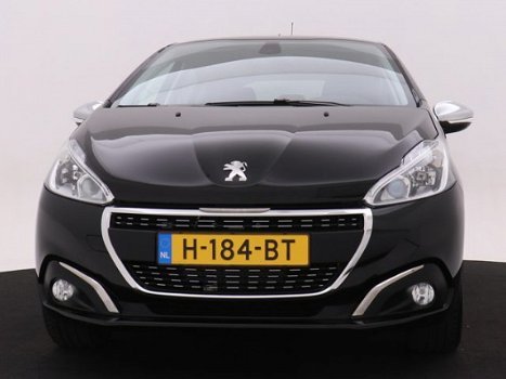 Peugeot 208 - 1.2 PureTech Allure | navi | cruise controle | lichtmetaal | NEFKENS DEAL | - 1