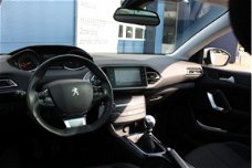 Peugeot 308 SW - 110pk SUBLIME Navi Panoramadak TREKHAAKACTIE