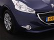 Peugeot 208 - 1.2 VTi Envy 82pk | Airco | Navigatie | Cruise & climate controle | Parkeerhulp | Mist - 1 - Thumbnail