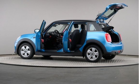 Mini Mini Cooper - 1.5 , Automaat, Navigatie - 1