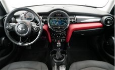 Mini Mini Cooper - 1.5 , Automaat, Navigatie