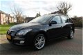 Hyundai i30 CW - 1.6i Blue Dynamic // 1e EIGENAAR // LEDER // CLIMA // - 1 - Thumbnail