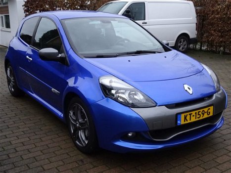 Renault Clio - 2.0 RS Cup 201pk Sport AKROPOVIC, Keyless 85.851 km - 1