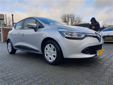 Renault Clio - 1.5 dCi ECO Expression *AIRCO+NAVI+CRUISE - 1