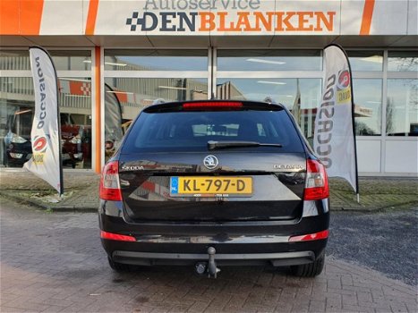 Skoda Octavia Combi - 1.6 TDI Greentech JOY Business BJ.2016 / Dsg / Navigatie / 17