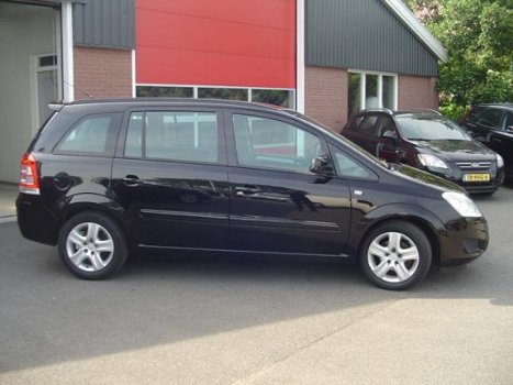 Opel Zafira - 1.8 111 years Edition Trekhaak // 7 Persoons - 1