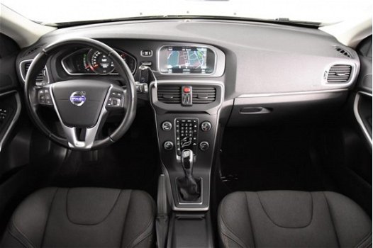 Volvo V40 Cross Country - 1.6 D2 Momentum *Navigatie*Panoramadak - 1