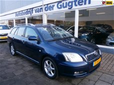 Toyota Avensis Wagon - 2.0 VVTi Linea Sol Youngtimer