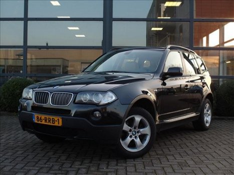 BMW X3 - 3.0si Executive * 165.000 KM * Panoramadak * Leder * Afneembare trekhaak * Xenon - 1