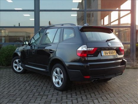 BMW X3 - 3.0si Executive * 165.000 KM * Panoramadak * Leder * Afneembare trekhaak * Xenon - 1