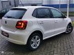 Volkswagen Polo - 1.2 2014 LIFE CRUISE PDC STOELVERW. VELGEN zeer netjes - 1 - Thumbnail