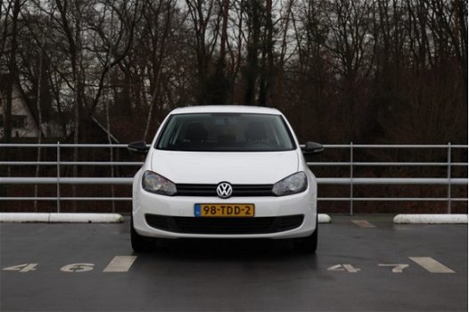 Volkswagen Golf - 1.2 TSI 105 pk Trendline BlueMotion | Airconditioning | Trekhaak | Cruise Control - 1