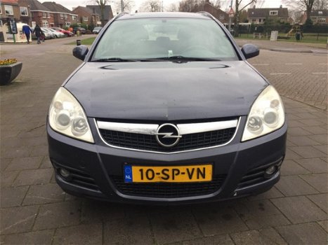 Opel Vectra Wagon - 2.2-16V Cosmo - 1