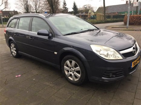 Opel Vectra Wagon - 2.2-16V Cosmo - 1