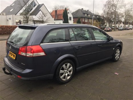 Opel Vectra Wagon - 2.2-16V Cosmo - 1