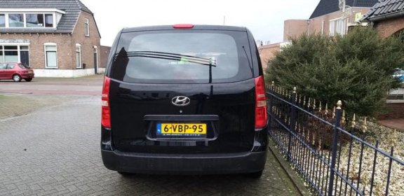 Hyundai H 300 - 2.5 CRDi Dynamic Zwart Airco Schuifdeur L + R NIEUWE APK - 1