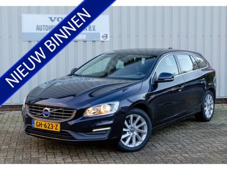 Volvo V60 - T3 Momentum - Dealer onderhouden - Nette auto - 1