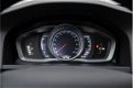 Volvo V60 - T3 Momentum - Dealer onderhouden - Nette auto - 1 - Thumbnail