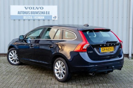 Volvo V60 - T3 Momentum - Dealer onderhouden - Nette auto - 1