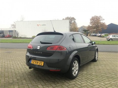 Seat Leon - 1.6 Businessline 108.000km, bj.2007, clima, cruise, ir.mog - 1