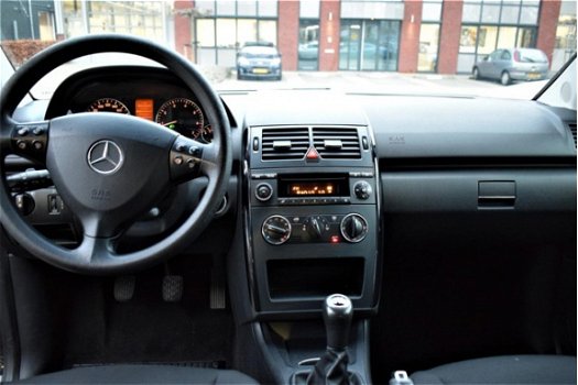 Mercedes-Benz A-klasse - 150 Classic |airco|elektrische ramen|audio stuurbediening|inclusief nieuwe - 1