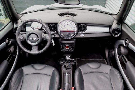 Mini Mini Cabrio - 1.6 Cooper Chili | Leer | Climate | Xenon | PDC | Cruise | Navi Actie - 1