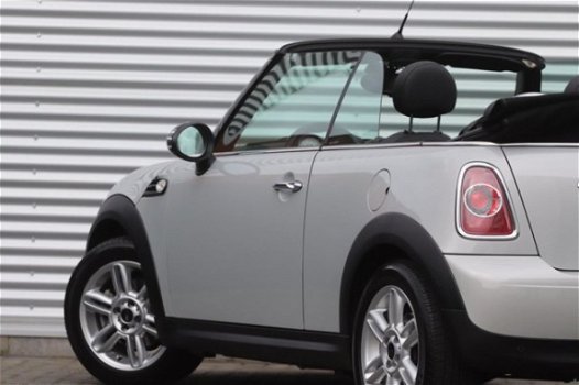 Mini Mini Cabrio - 1.6 Cooper Chili | Leer | Climate | Xenon | PDC | Cruise | Navi Actie - 1