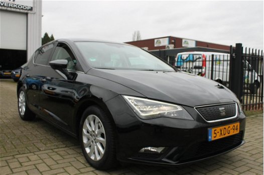 Seat Leon - 1.6 TDI Limited Edition II Leer Navi Xenon PDC - 1