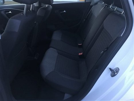 Volkswagen Polo - 1.2 TSI Comfortline , Navi, Cruise, Bluetooth, Apple carplay / Androidauto - 1