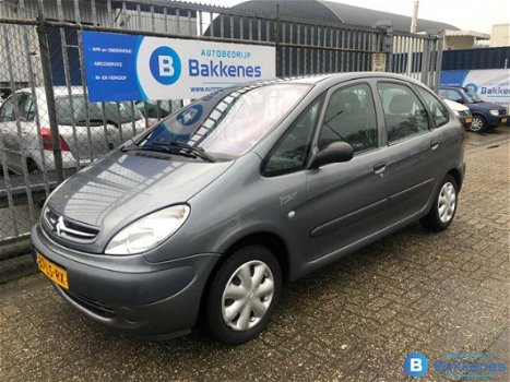 Citroën Xsara Picasso - 1.6i Différence/Climate control/NAP - 1