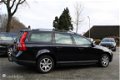 Volvo V70 - 2.0, benzine, Momentum, Leder Navi - 1 - Thumbnail