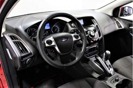 Ford Focus - 1.6 EcoBoost 150pk Titanium | Dealer Onderhouden | Bluetooth | Cruise | PDC | - 1