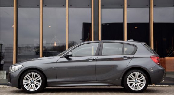 BMW 1-serie - 114i EDE Executive Parkeersensoren voor/achter | navi | Acc - 1