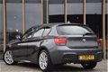 BMW 1-serie - 114i EDE Executive Parkeersensoren voor/achter | navi | Acc - 1 - Thumbnail