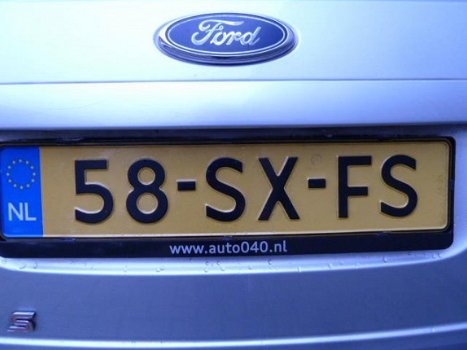 Ford Focus C-Max - 1.8-16V Futura Sport /Airco/Audio/LMV/zeer nette auto - 1