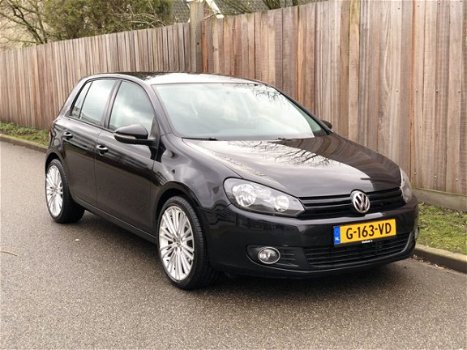 Volkswagen Golf - 1.4 TSI Comfortline 5Drs Airco Navigatie/R32 Velgen/Boekjes APK! - 1