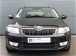 Skoda Octavia Combi - 1.4 TSI 150PK Greentech Ambition Businessline Automaat | Navigatie | DSG | Par - 1 - Thumbnail