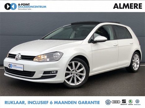 Volkswagen Golf - 1.2 TSI 105PK Highline | Panoramadak | Navigatie | Climate Control | - 1