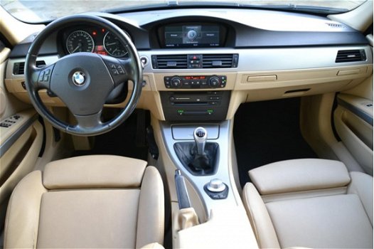 BMW 3-serie Touring - 320i High Executive BJ'06 Navi Trekhaak - 1