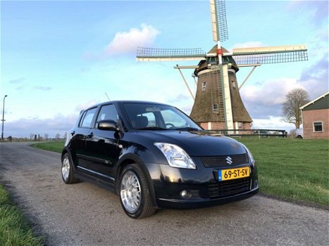 Suzuki Swift - 1.3 Shogun Sport 145000 km prachtige LMVELGEN - 1