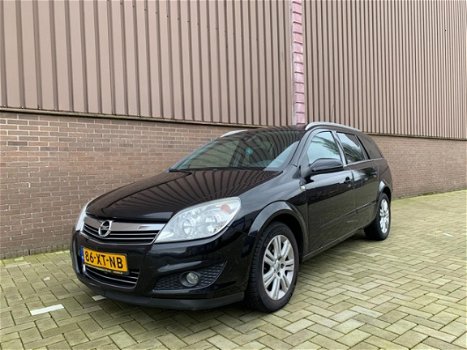 Opel Astra Wagon - 1.9 CDTi Executive Navi Airco 2007 APK NAP - 1