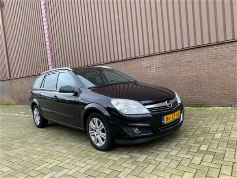 Opel Astra Wagon - 1.9 CDTi Executive Navi Airco 2007 APK NAP - 1