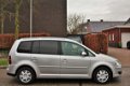 Volkswagen Touran - 2.0 TDI Highline Business CLIMA, CRUISE, NAVI, TREKHAAK, PDC, NAP, ZEER NETTE AU - 1 - Thumbnail