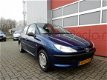 Peugeot 206 - 1.4 XR 5rs nieuwe apk - 1 - Thumbnail