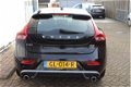 Volvo V40 - 2.0 D2 R-Design XENON WINTERLINE - 1 - Thumbnail