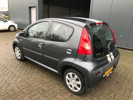 Peugeot 107 - 1.0-12V XS APK/AIRCO/NAP/elekt ramen/meeneemprijs - 1